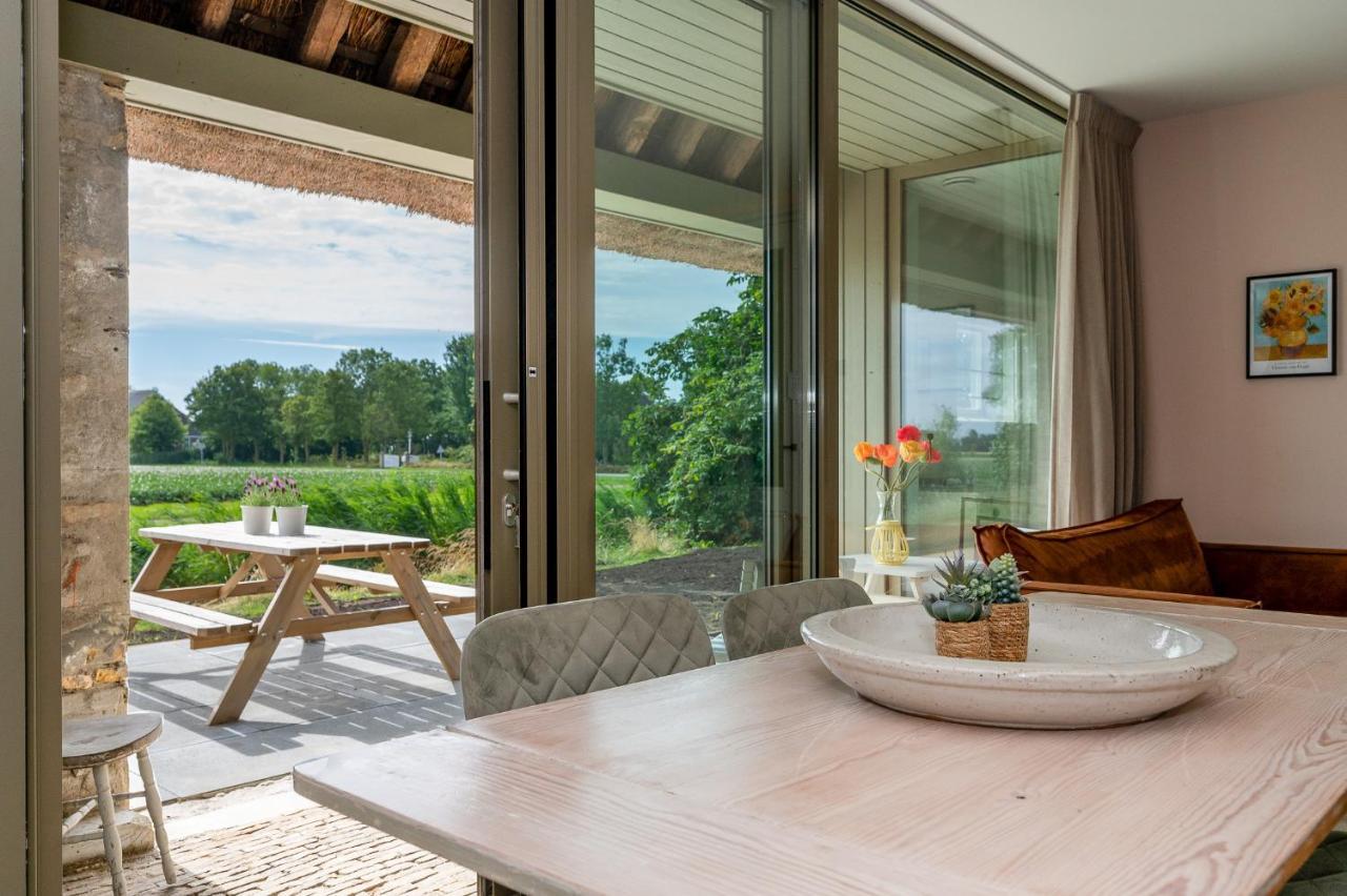 Appartement De Dageraad In Monumentale Boerderij Kimswerd エクステリア 写真